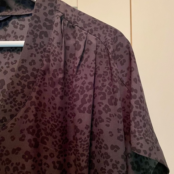 Denver Hayes Black & Grey Animal Print Shift Dress Size XL - Picture 2 of 4